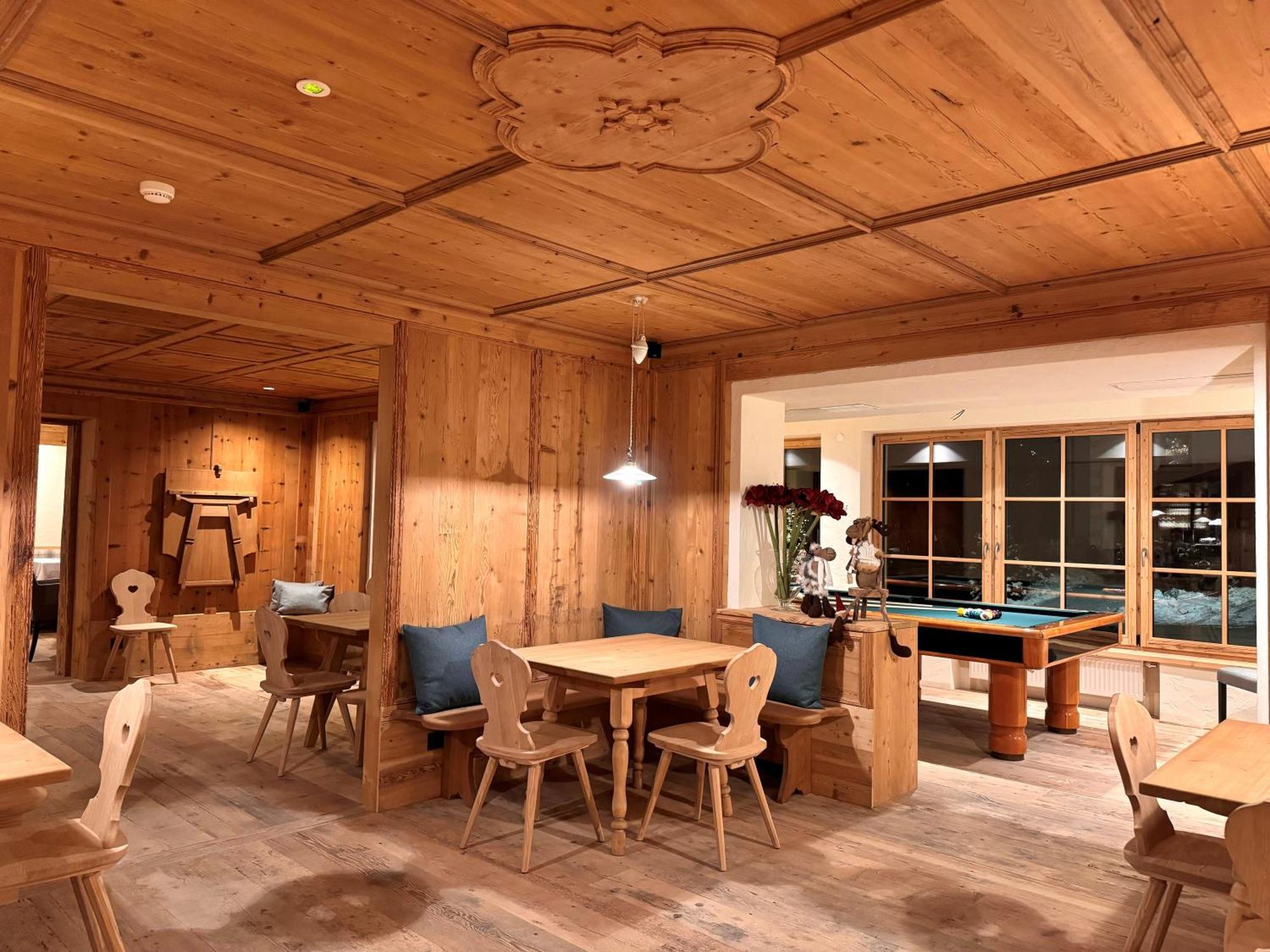 Hotel Gran Fanes Corvara In Badia Exterior photo