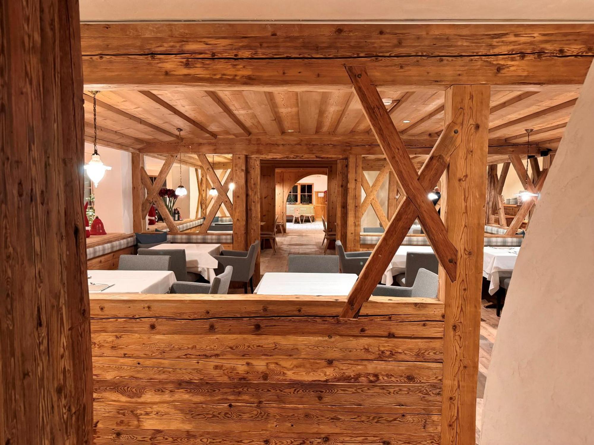 Hotel Gran Fanes Corvara In Badia Exterior photo