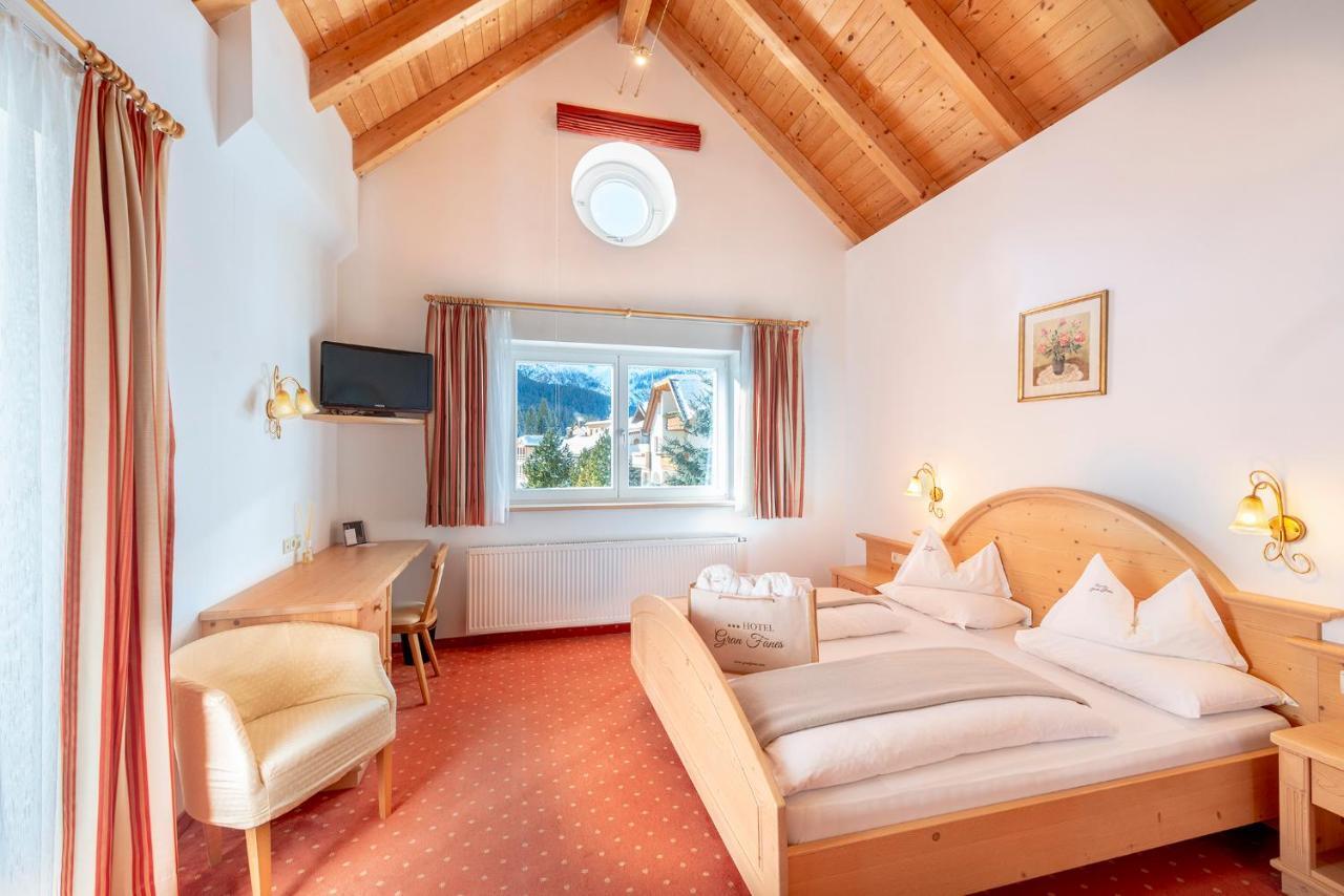 Hotel Gran Fanes Corvara In Badia Exterior photo